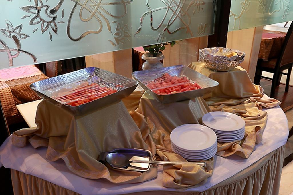 แอร์พอร์ต เรซิเด้นซี่ Hotel นิวเดลี ภายนอก รูปภาพ