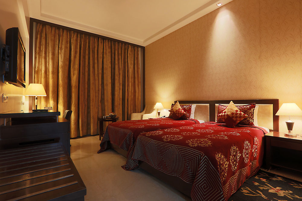 แอร์พอร์ต เรซิเด้นซี่ Hotel นิวเดลี ภายนอก รูปภาพ
