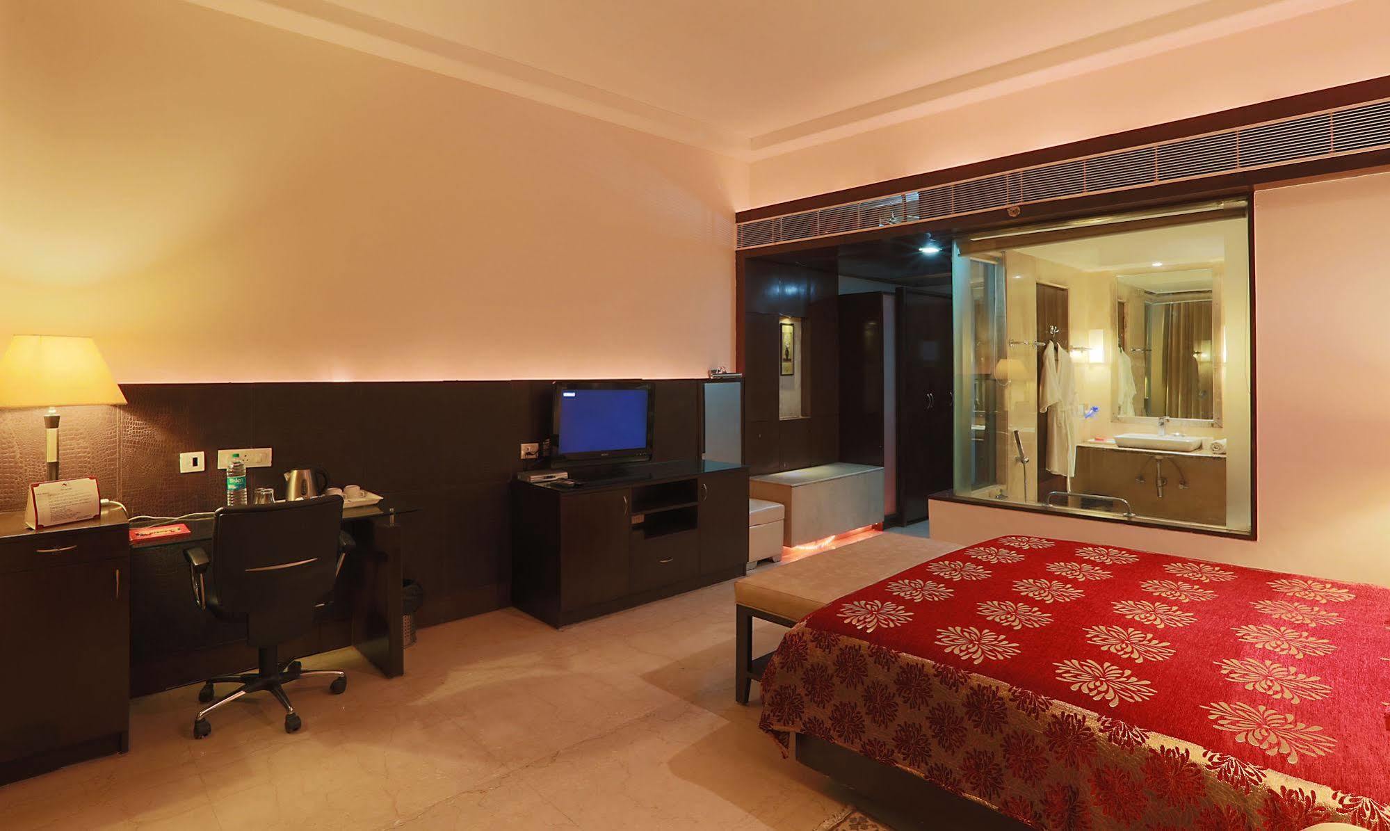 แอร์พอร์ต เรซิเด้นซี่ Hotel นิวเดลี ภายนอก รูปภาพ