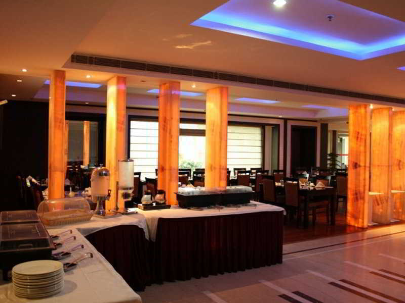 แอร์พอร์ต เรซิเด้นซี่ Hotel นิวเดลี ภายนอก รูปภาพ