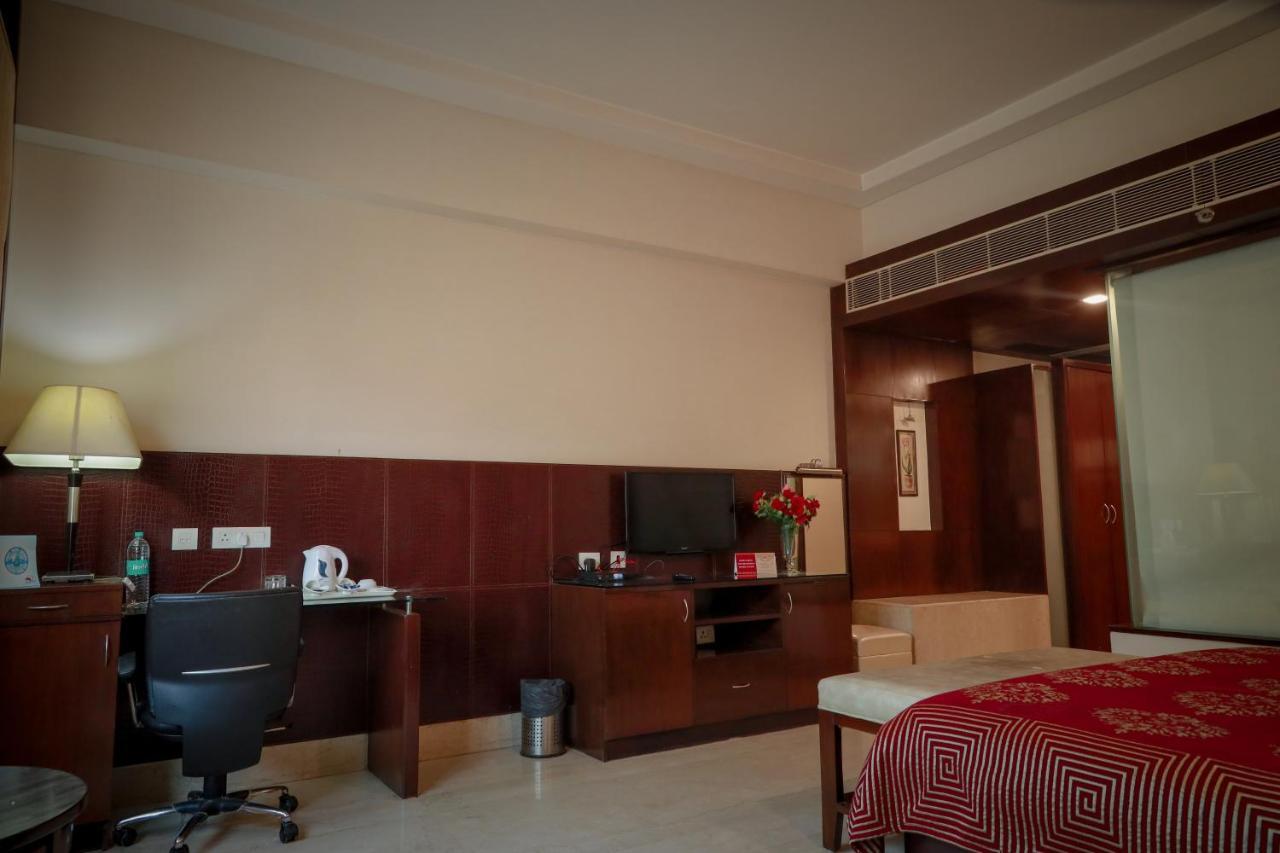 แอร์พอร์ต เรซิเด้นซี่ Hotel นิวเดลี ภายนอก รูปภาพ