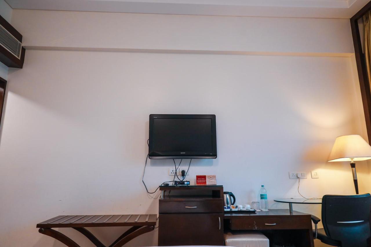 แอร์พอร์ต เรซิเด้นซี่ Hotel นิวเดลี ภายนอก รูปภาพ